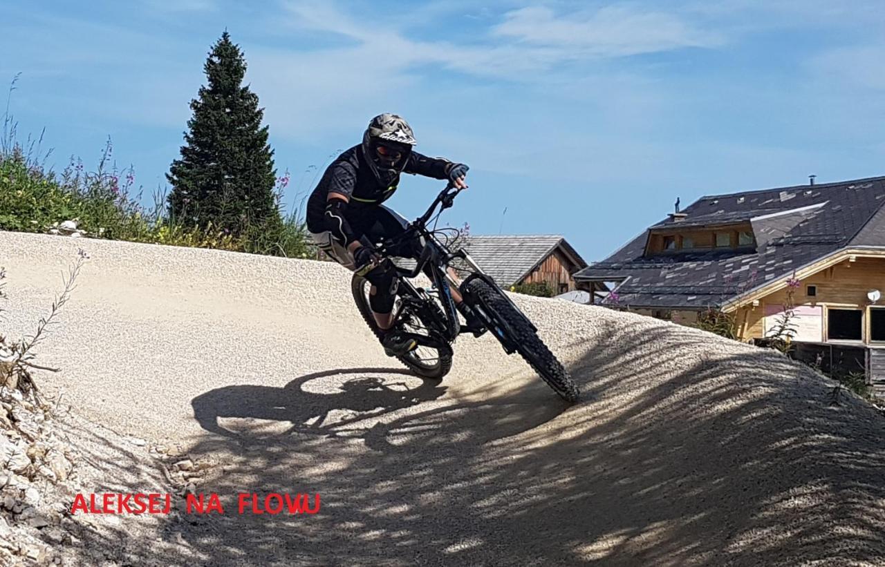 Gostilna Pik Panzió Prevalje Kültér fotó